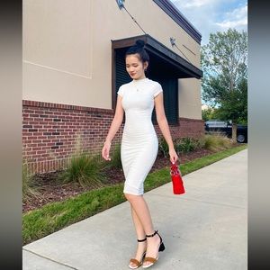 Fashion Nova Jojo Midi Dress -XS